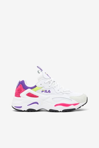 red fila shoes