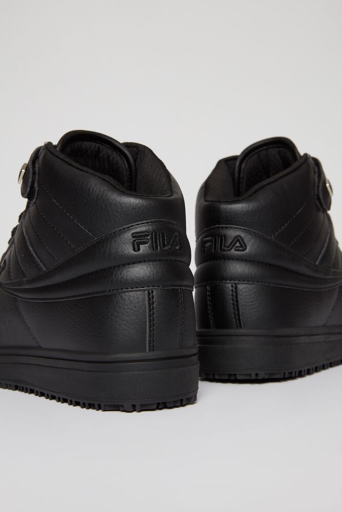 fila full black shoes