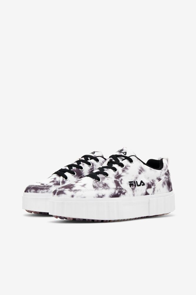 fila sandblast sneakers