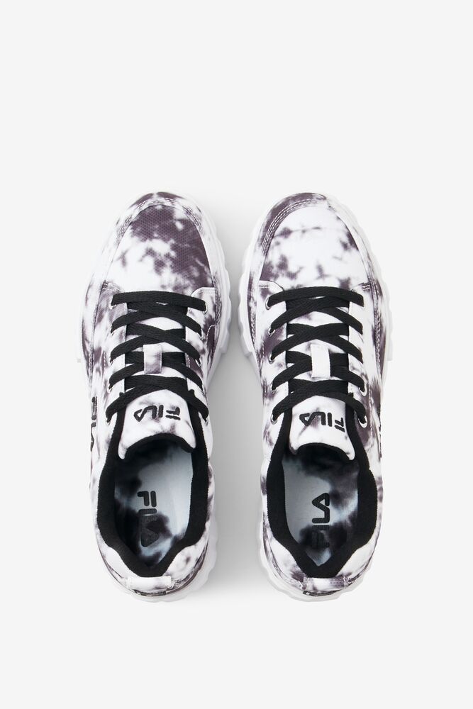 fila sandblast sneakers
